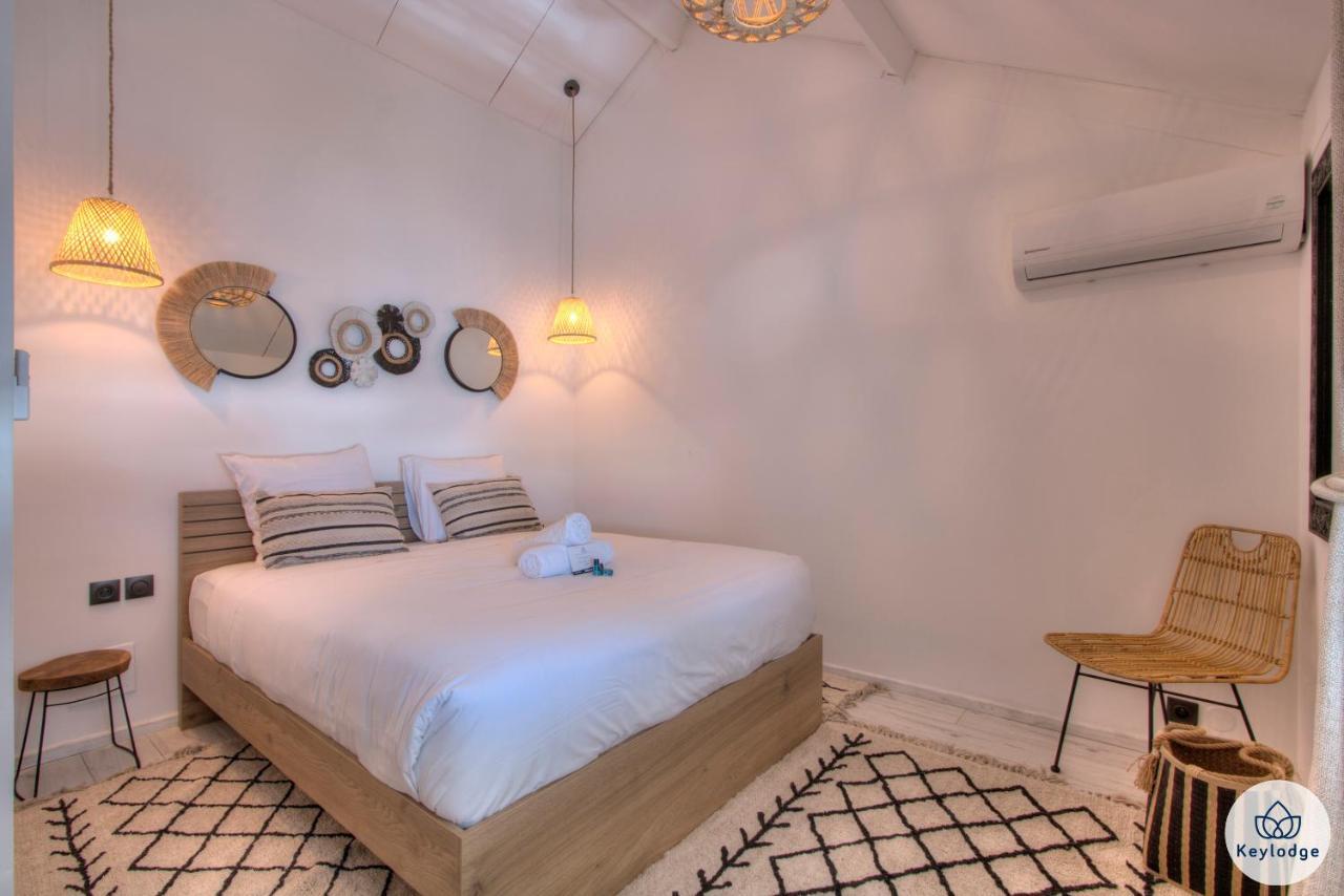 Apt - 4 Pers - Petit Duc - Renove - 44M² - Centre De Mont Rocquefeuil - Saint-Gilles Les Bains Exterior photo